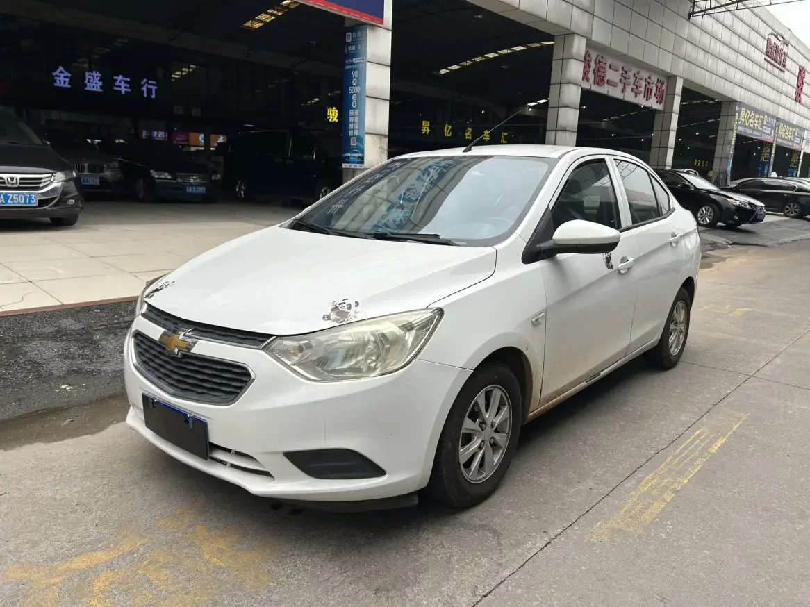 Chevrolet Sail  из Китая