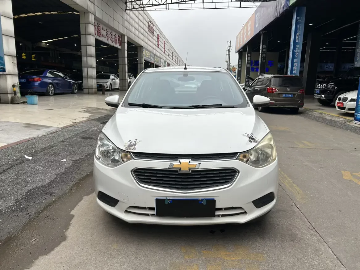 Chevrolet Sail  из Китая