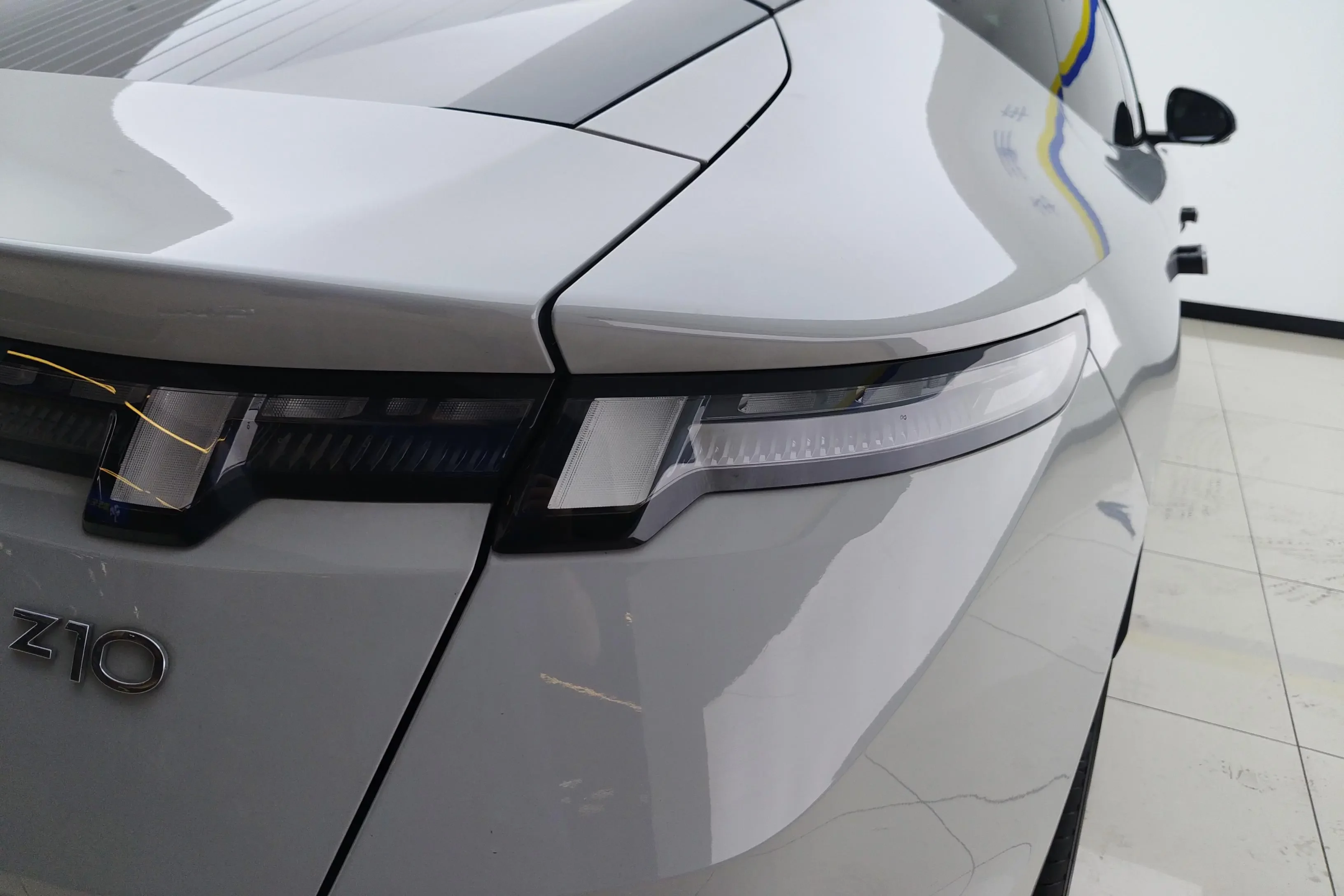 Lynk & Co Z10