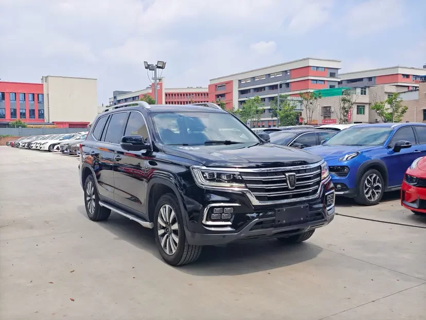 Roewe RX8