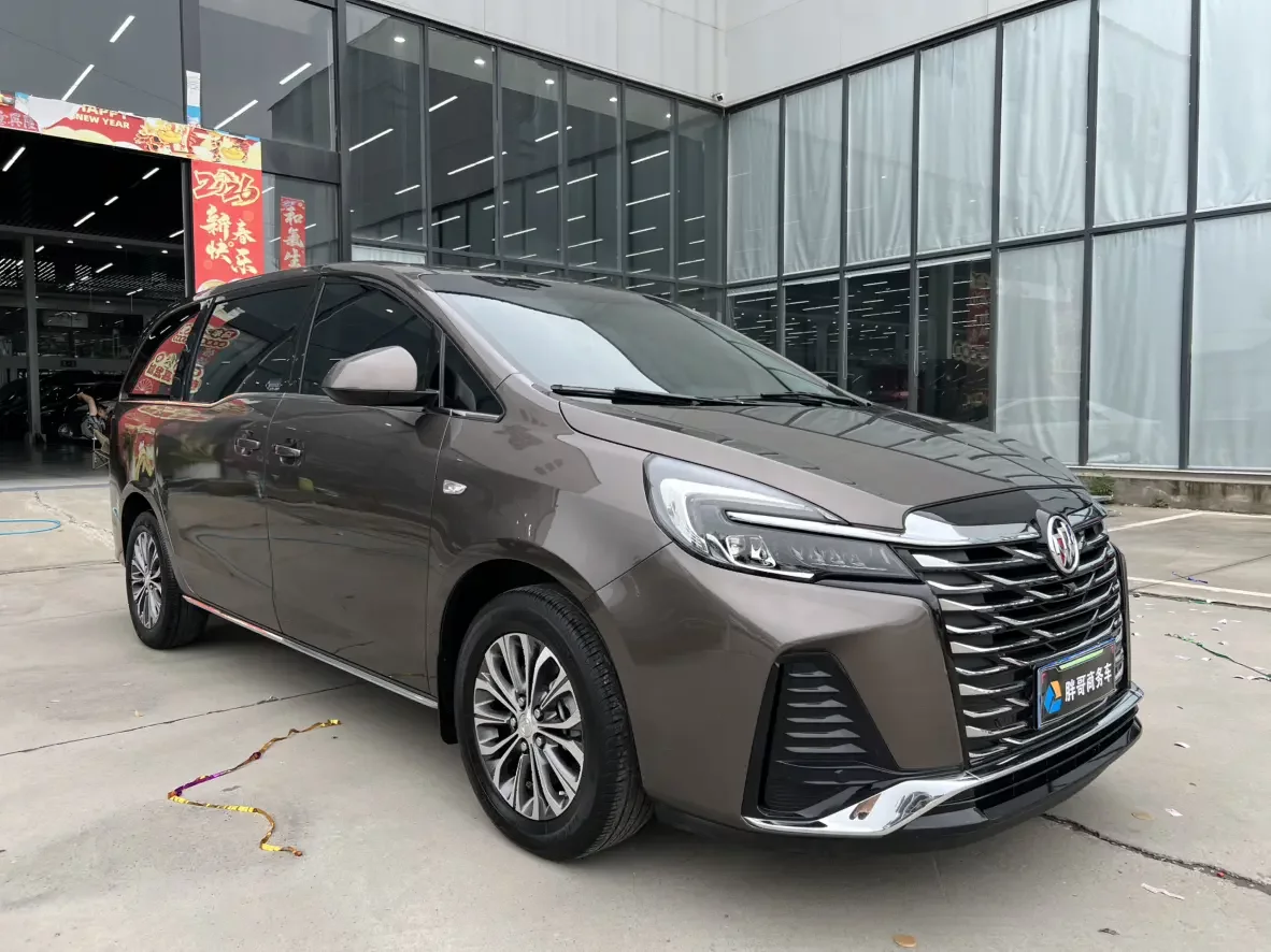 Buick GL8
