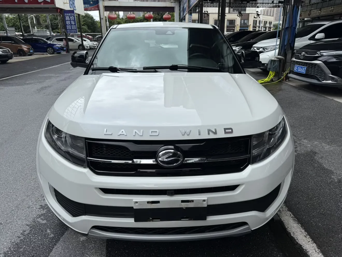 Lu Feng Landwind X7