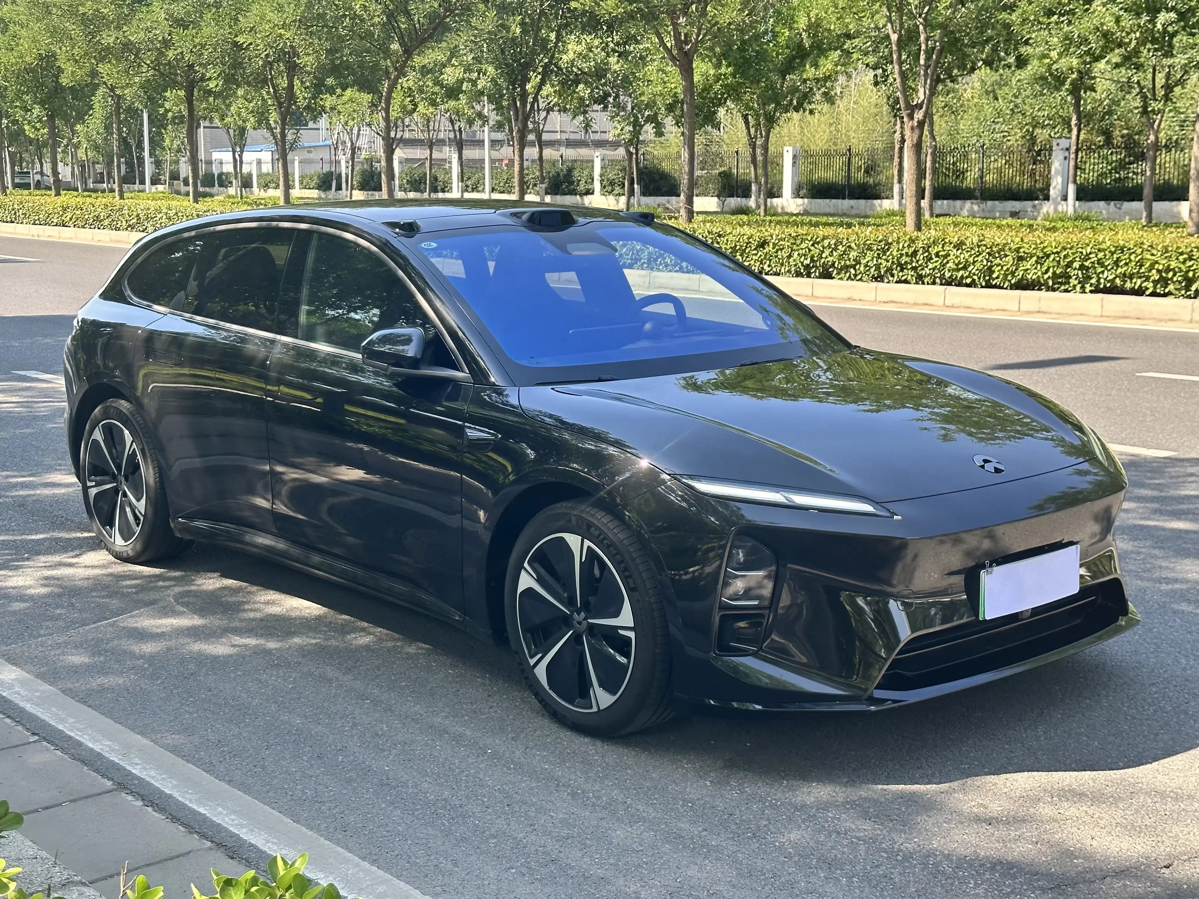 NIO ET5T