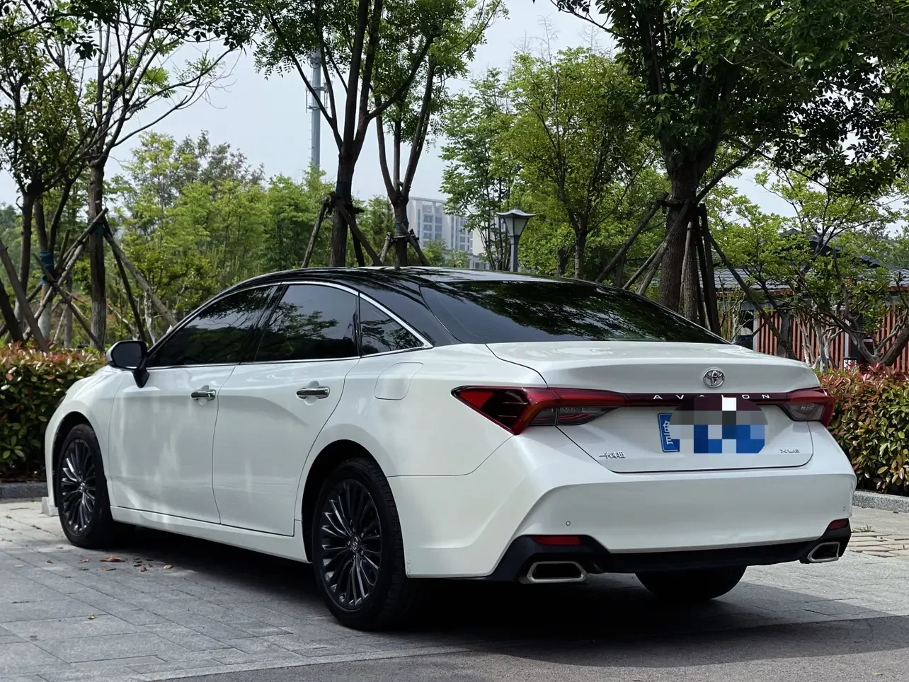 Toyota Avalon