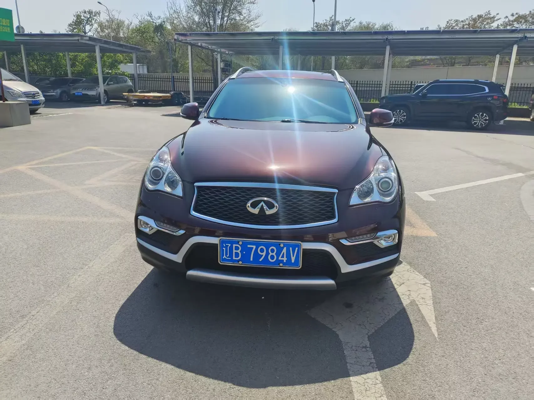 Infiniti QX50