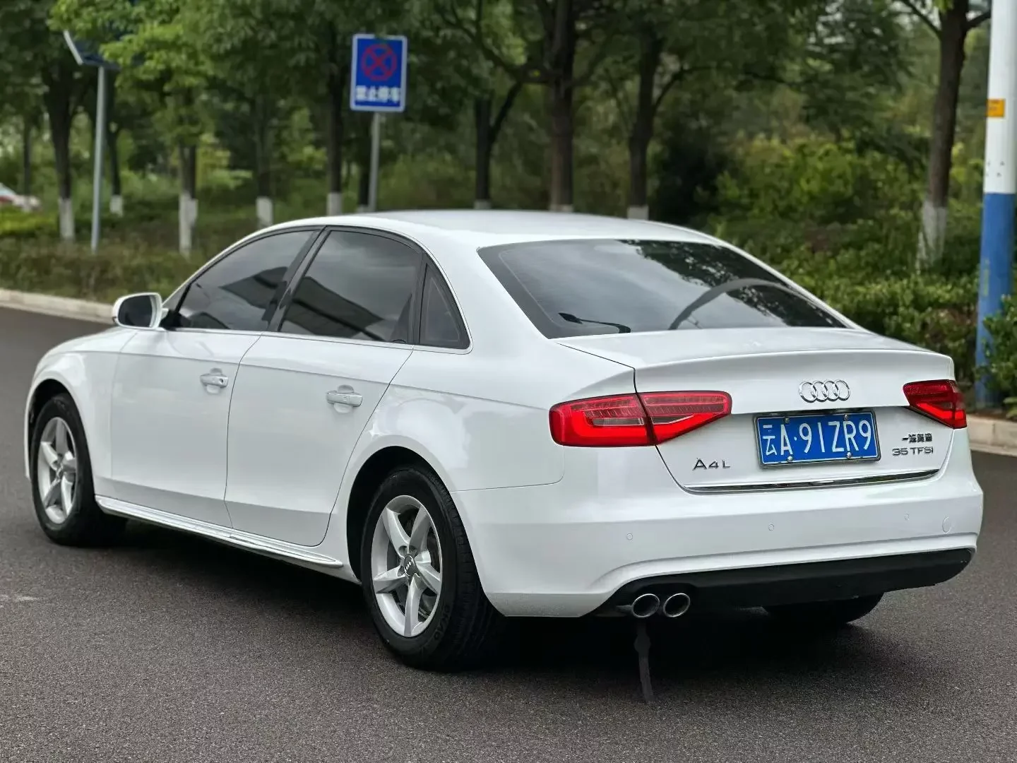 Audi A4L