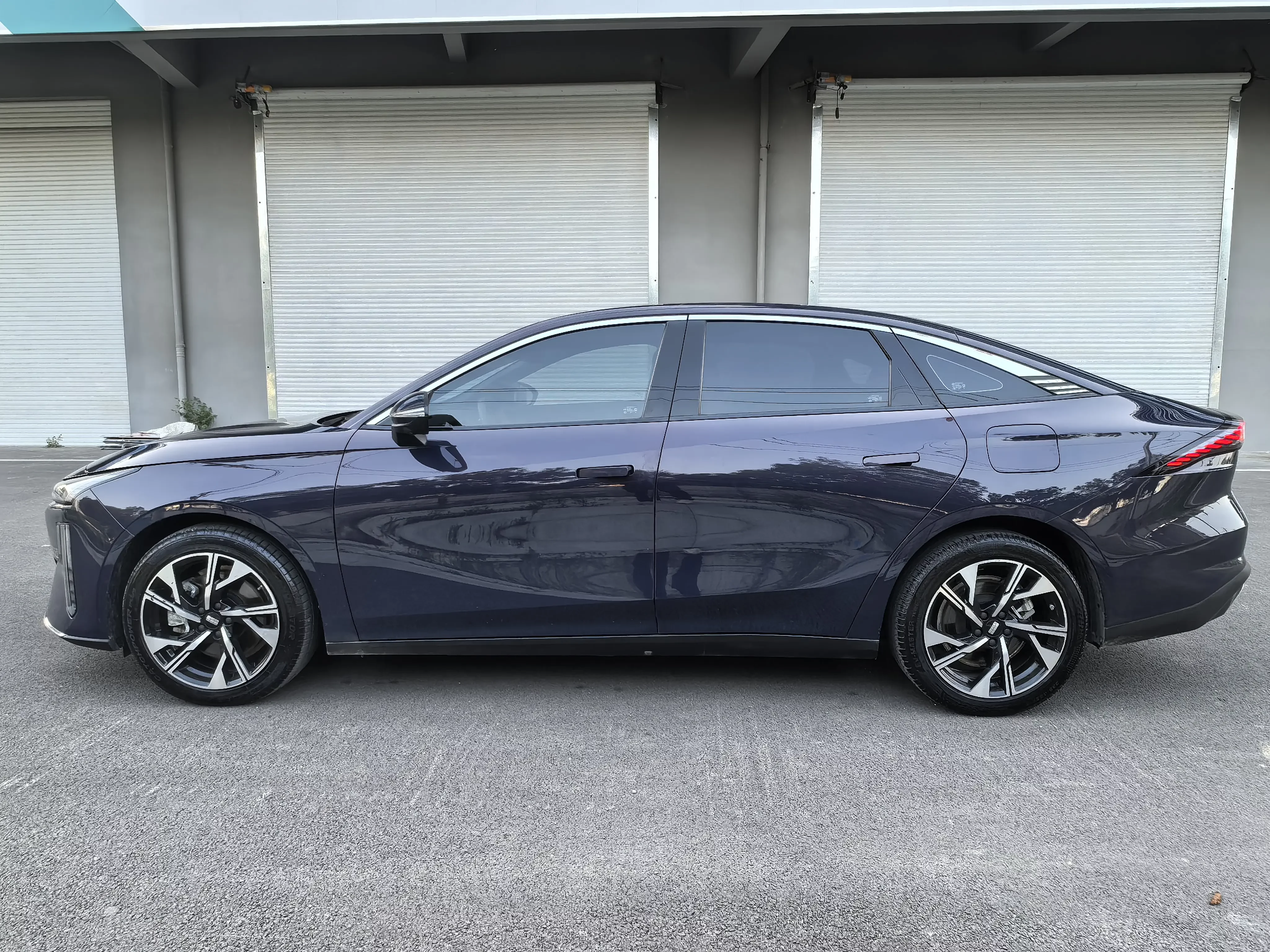 Geely Galaxy L6