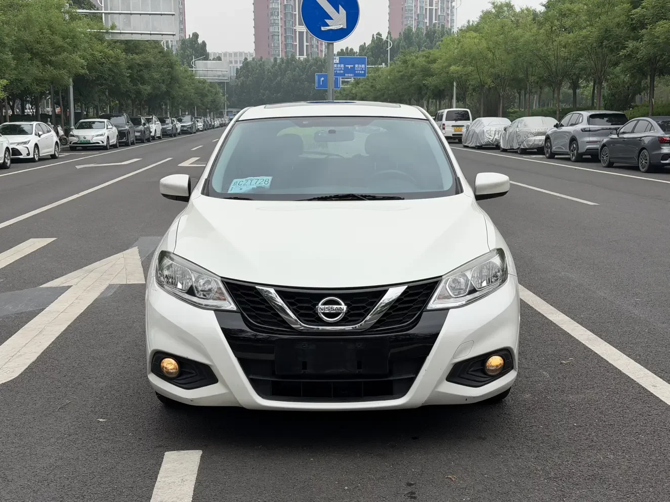 Nissan Tiida