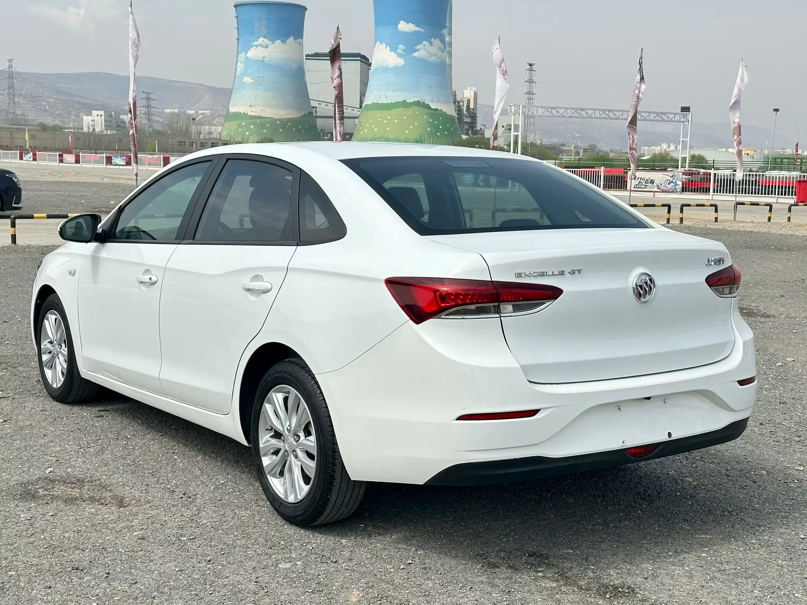 Buick Yinglang