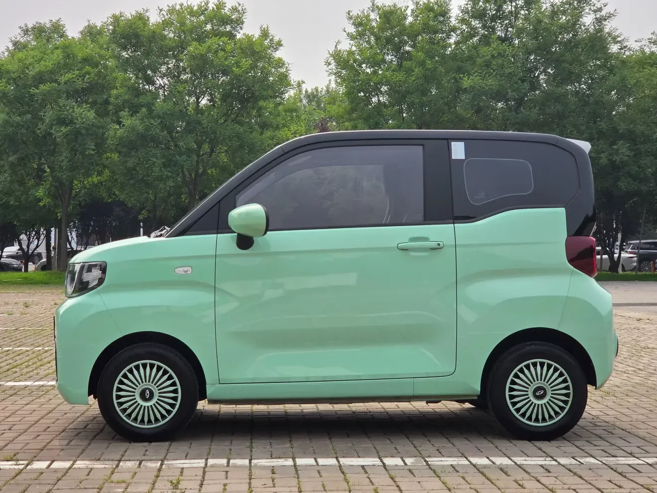 Chery QQ ice cream