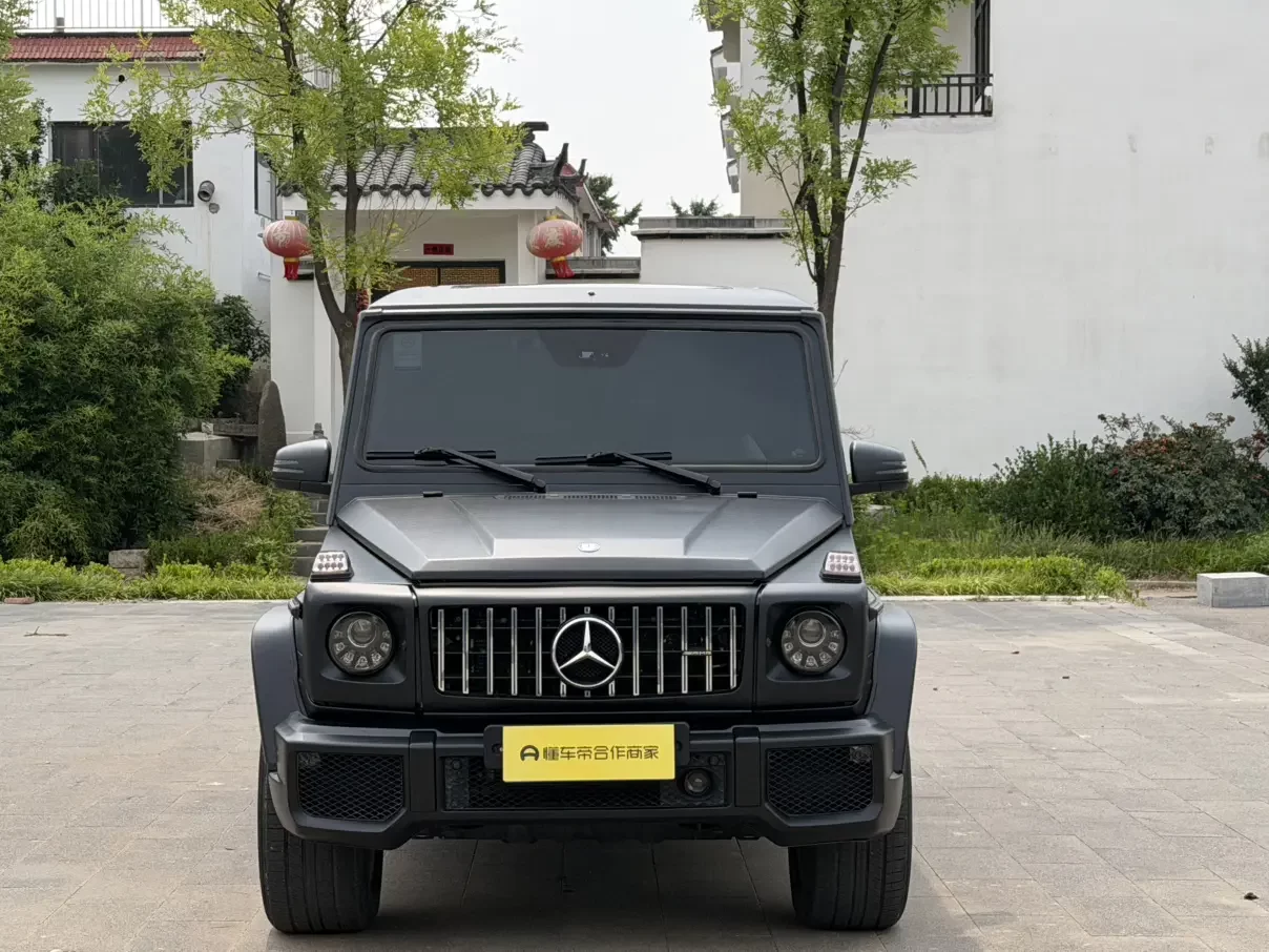 Mercedes-Benz G Class