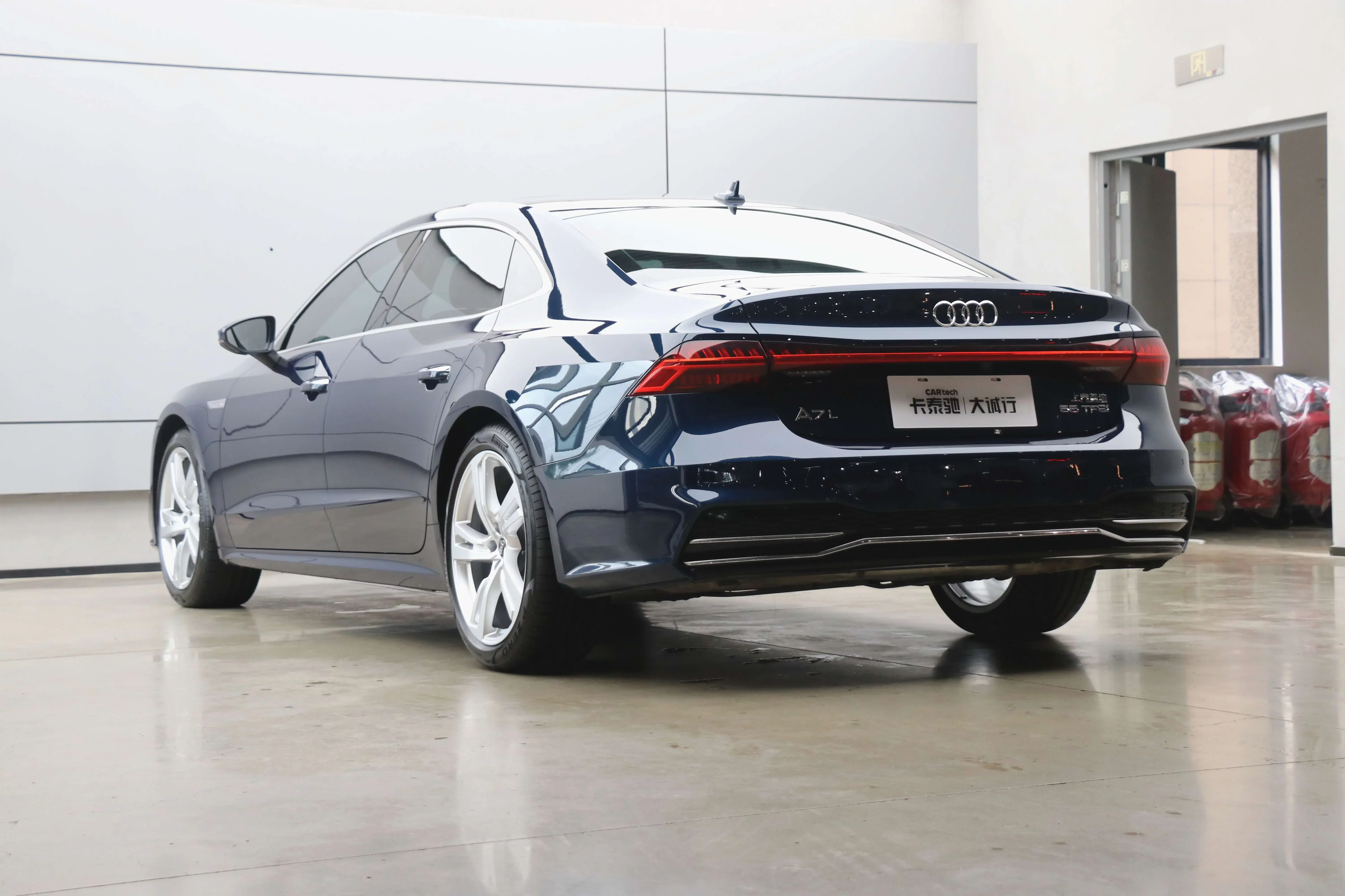 Audi A7L