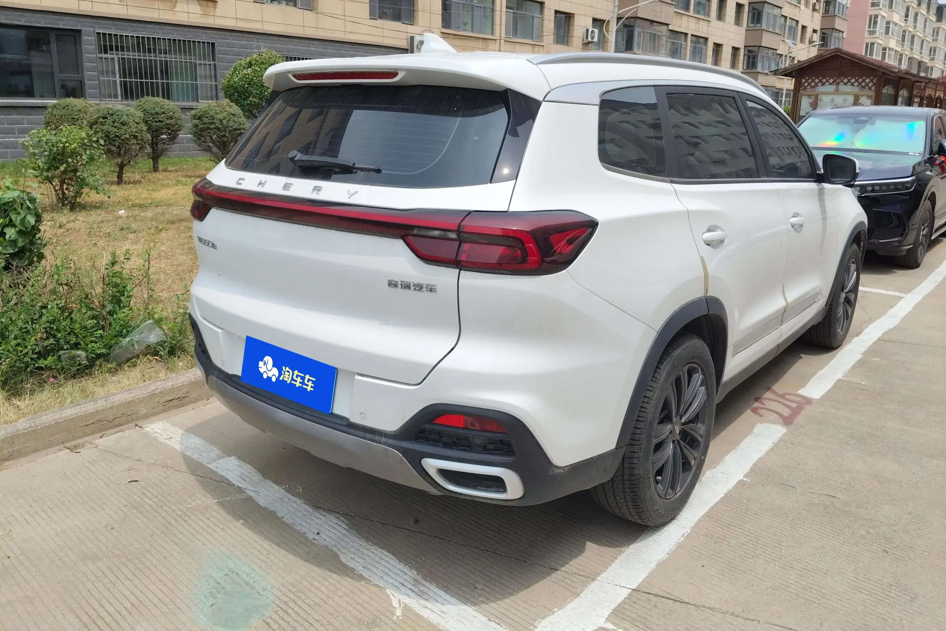 Chery Tiggo 8