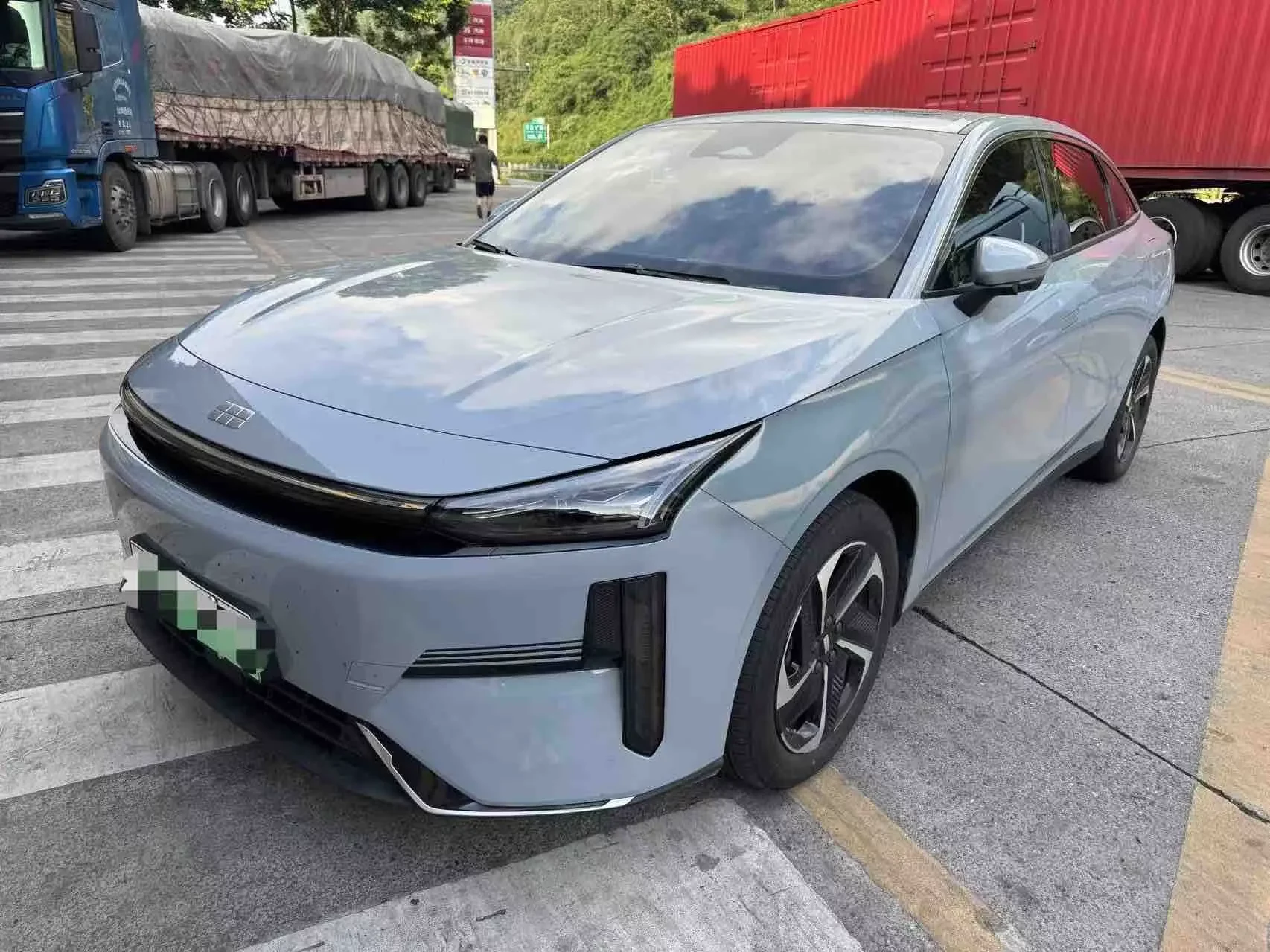 Geely Galaxy L6