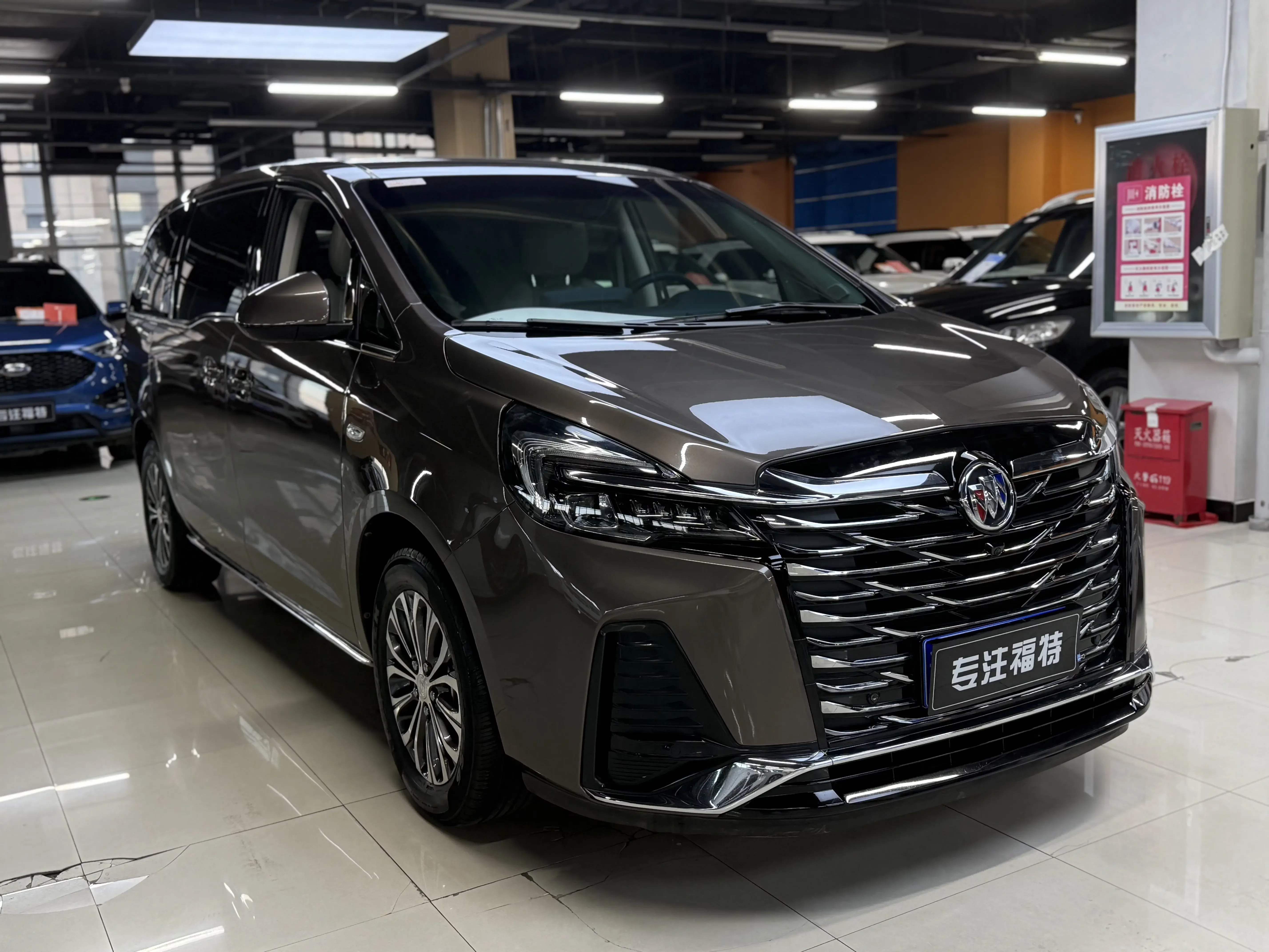Buick GL8