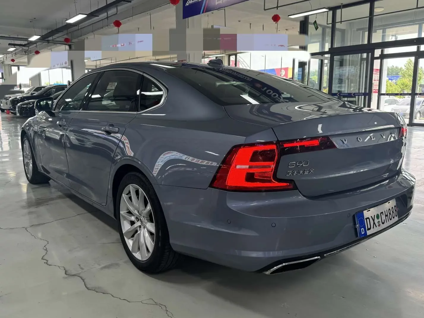 Volvo S90