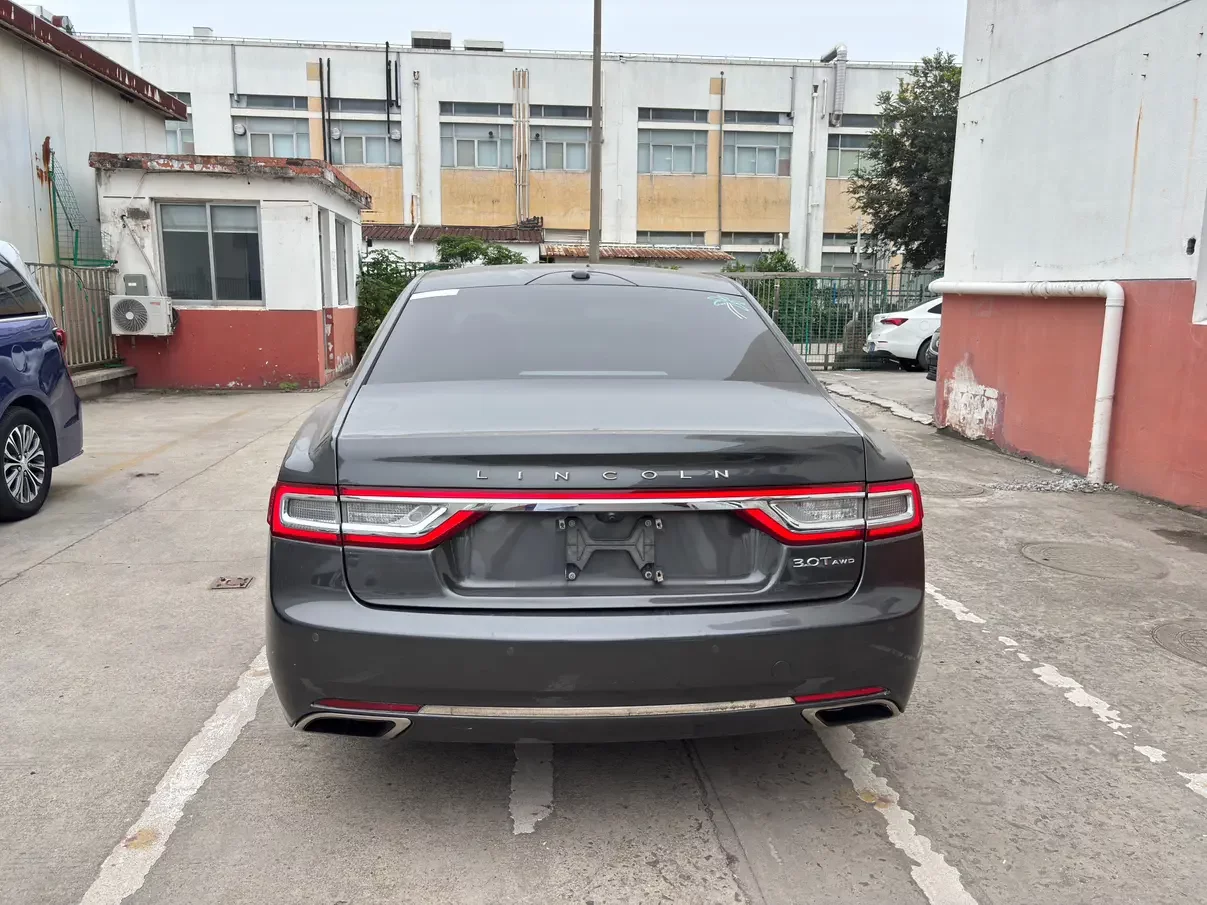 Lincoln Continental