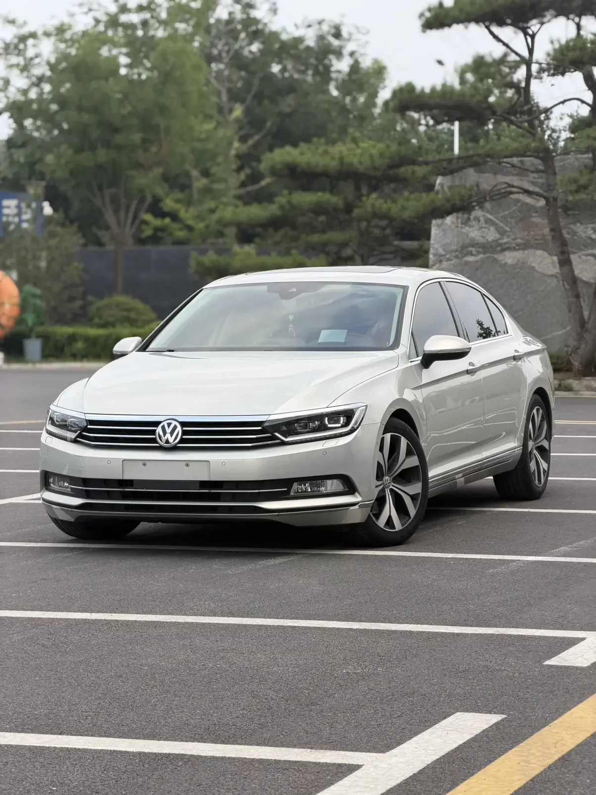 Volkswagen Magotan
