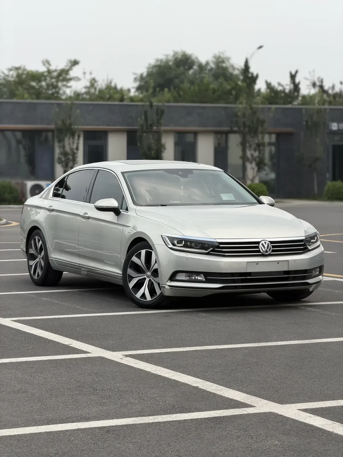 Volkswagen Magotan