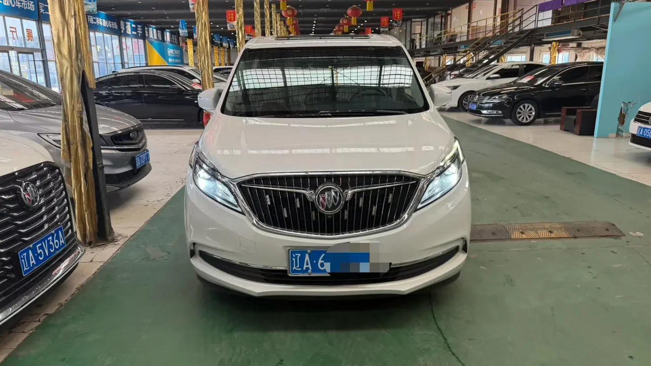 Buick GL8