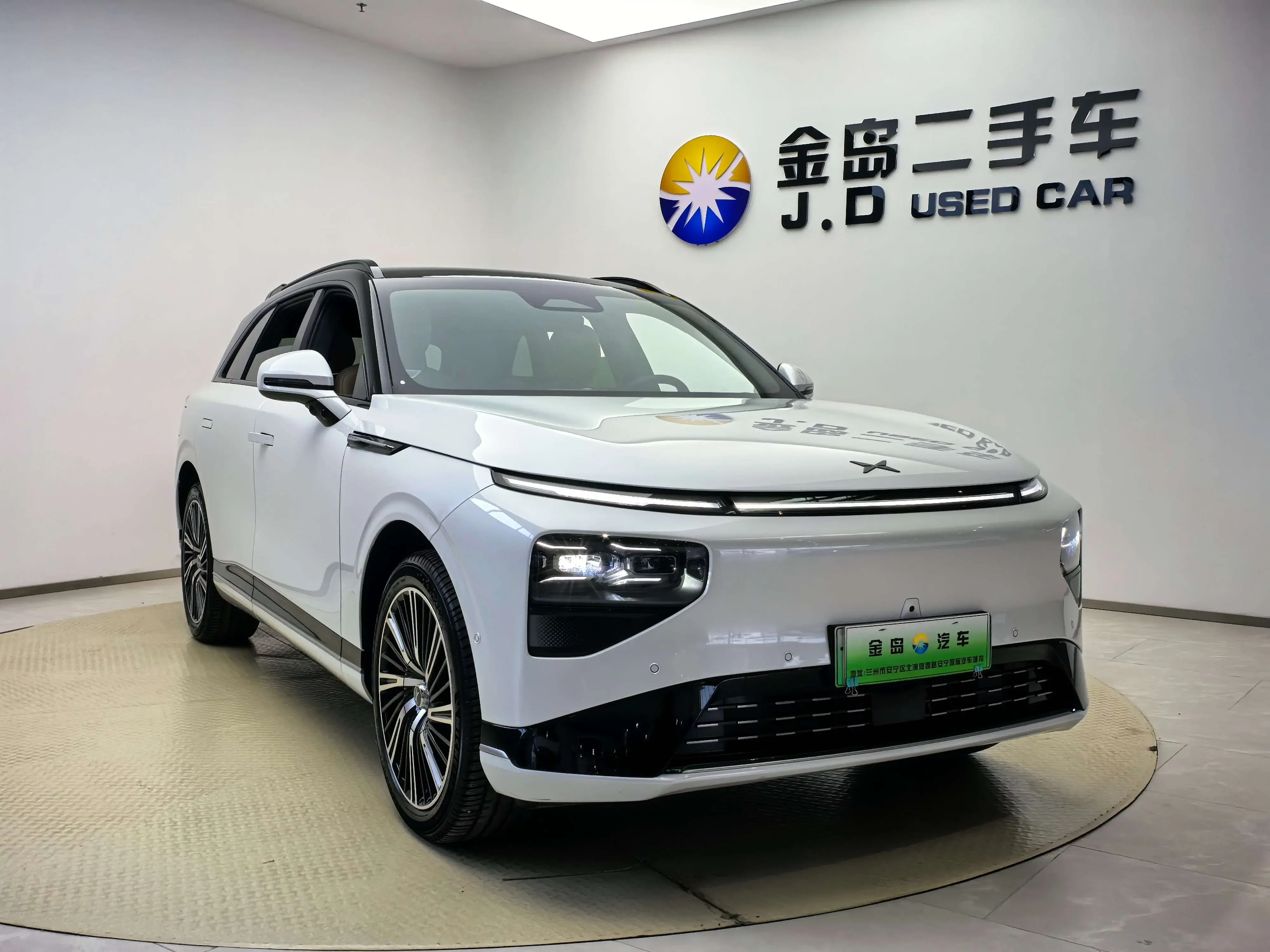 Xpeng G9