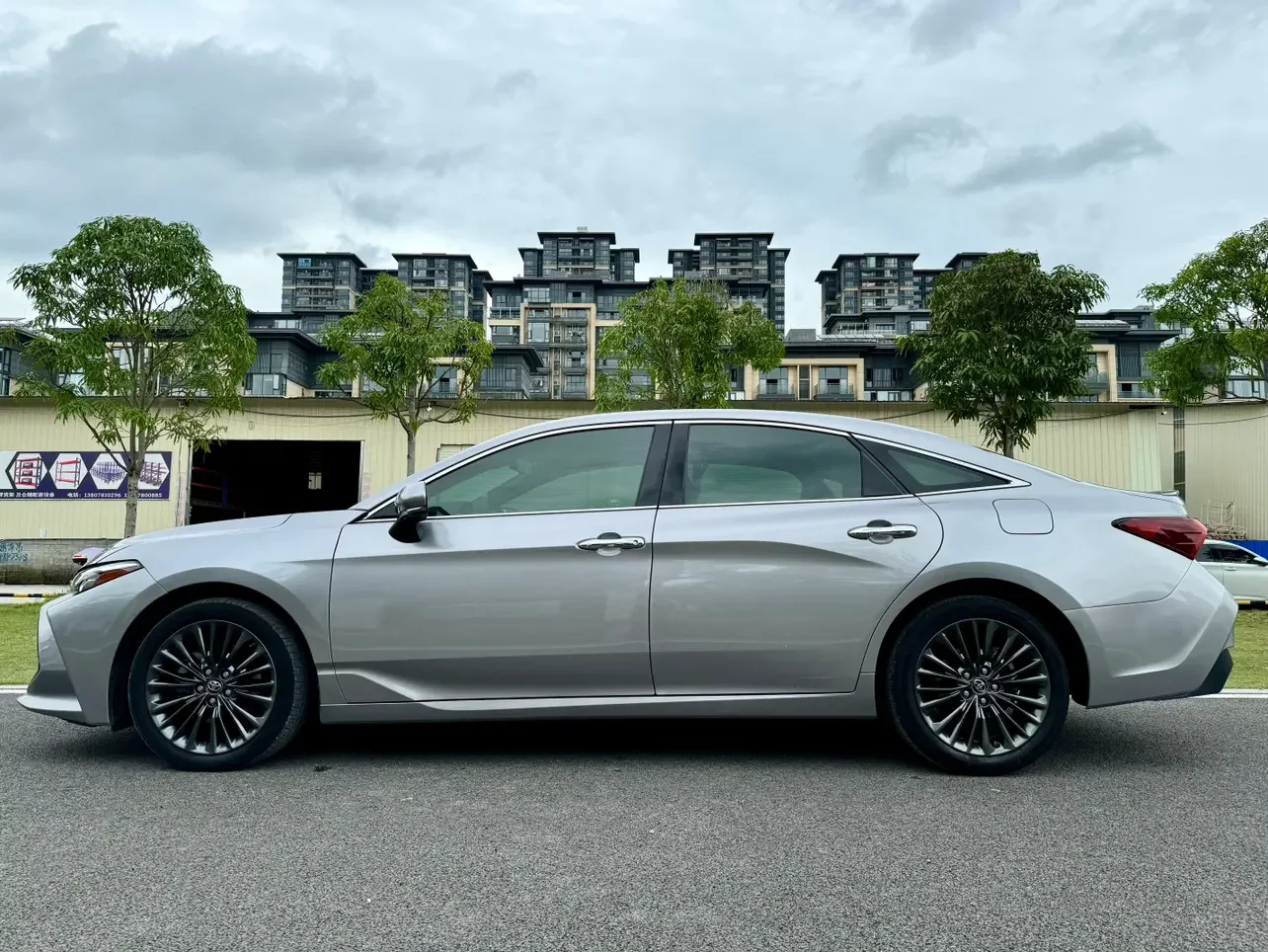 Toyota Avalon
