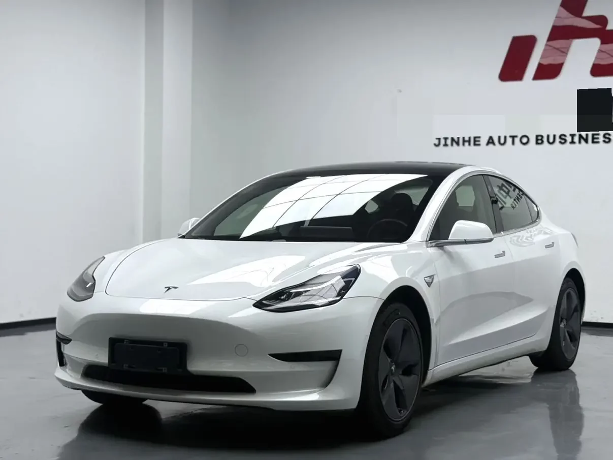 Tesla Model 3  из Китая