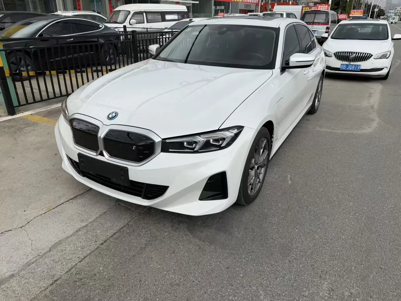 BMW i3