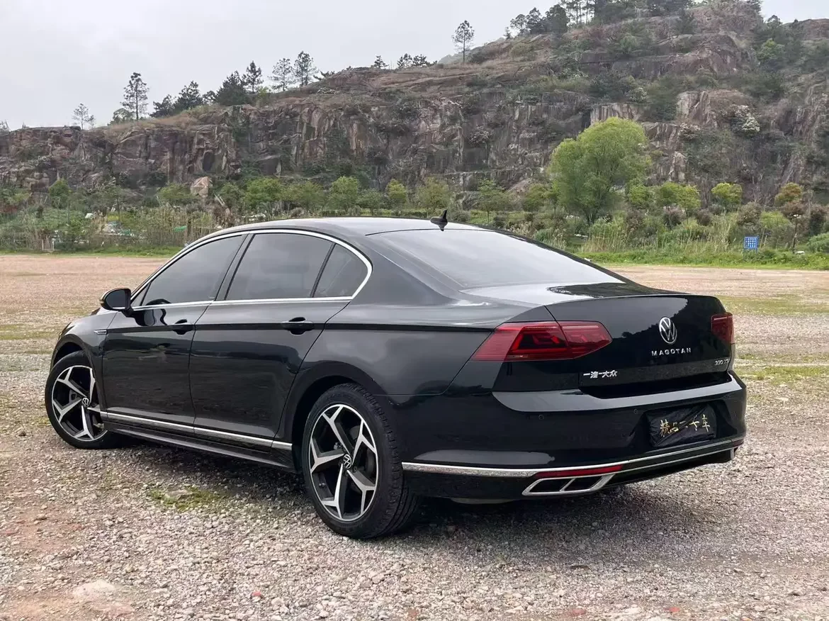 Volkswagen Magotan