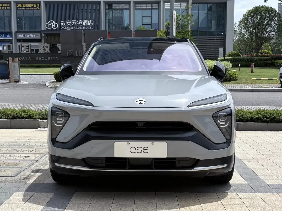 NIO ES6  из Китая