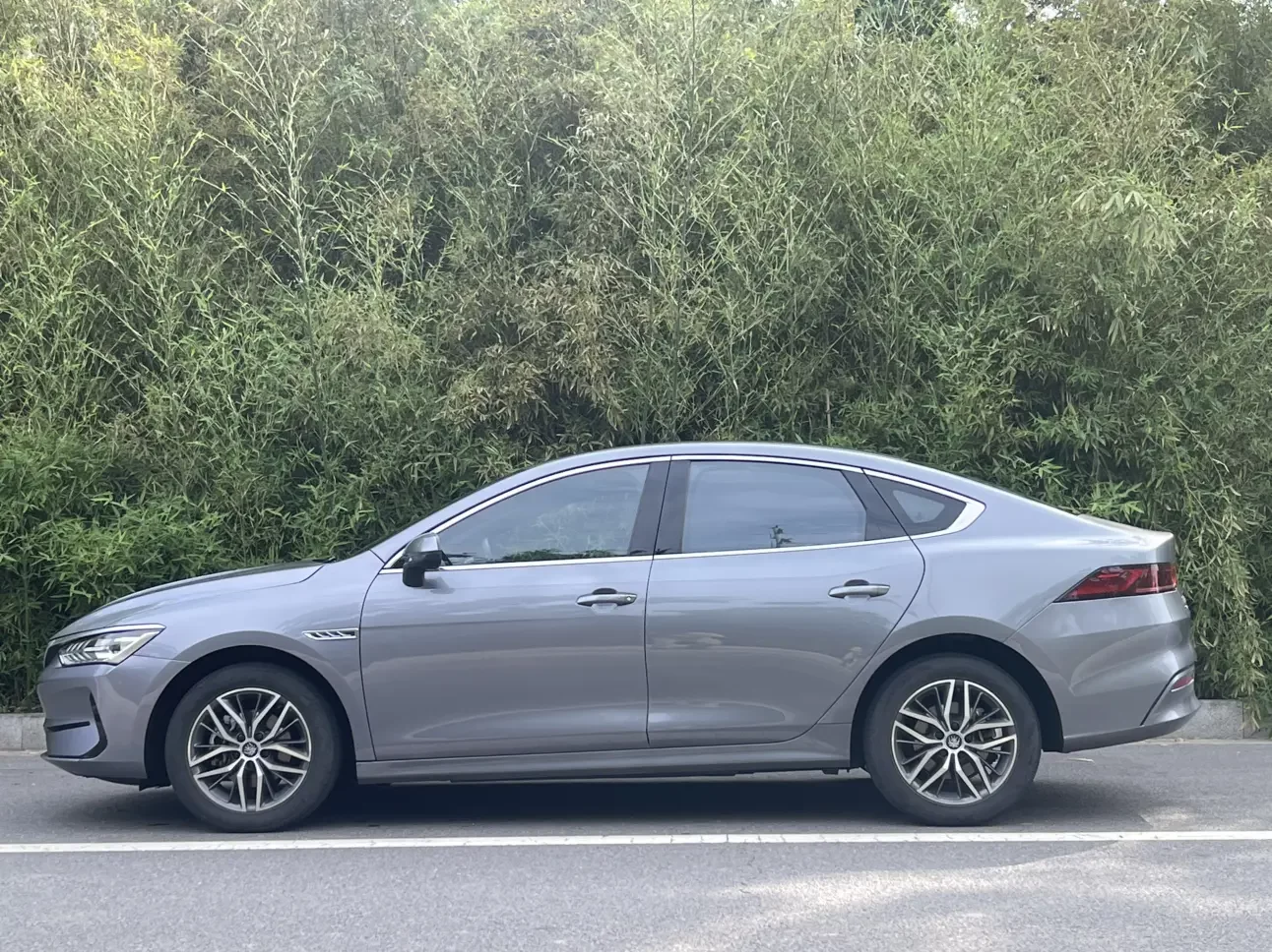BYD Qin PLUS EV