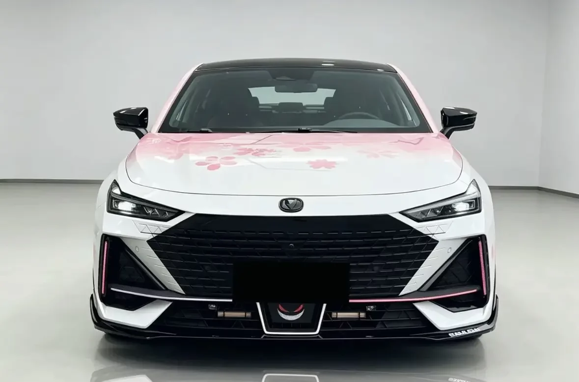 Changan UNI-V