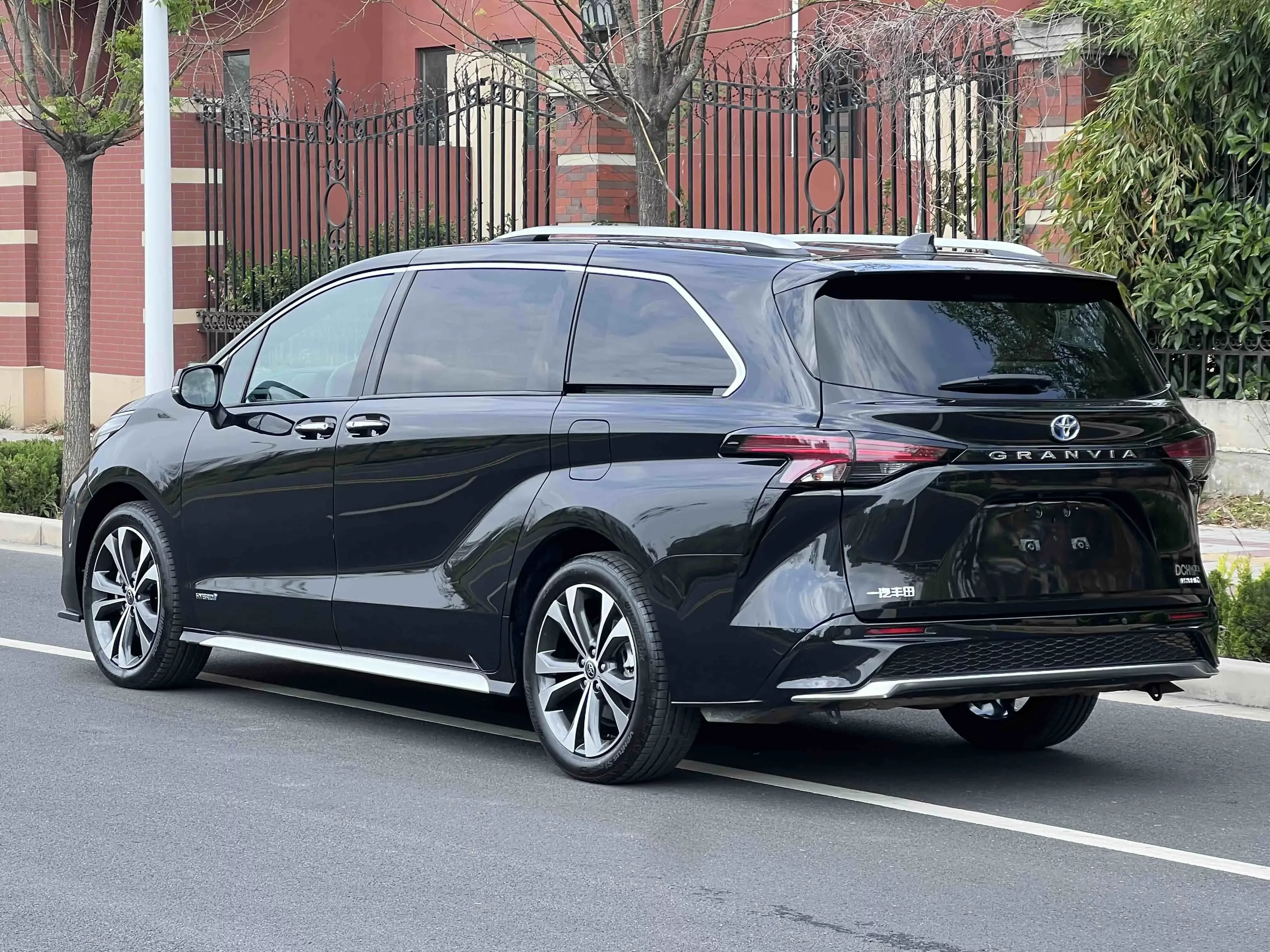 Toyota Granvia
