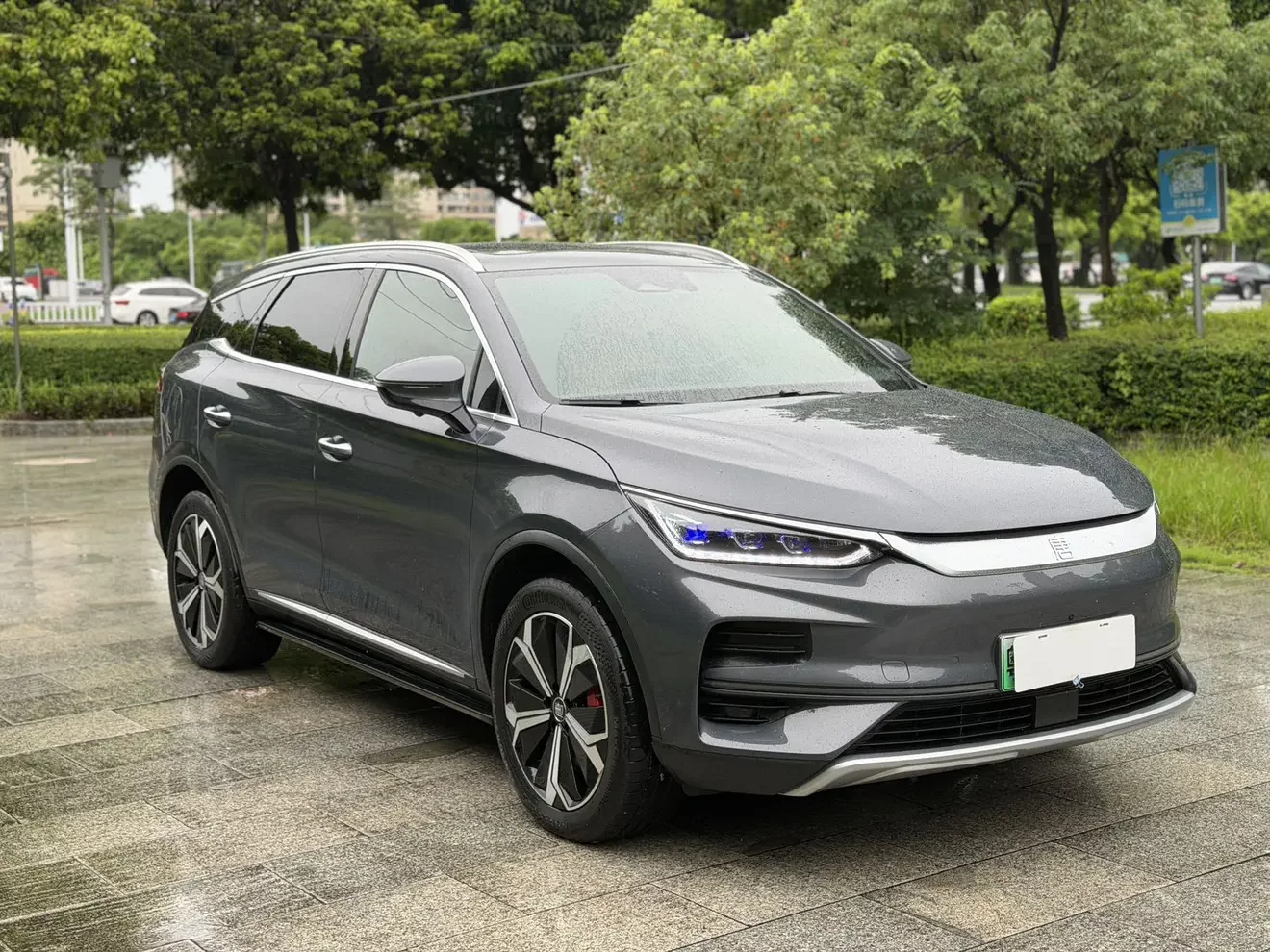 BYD Tang EV