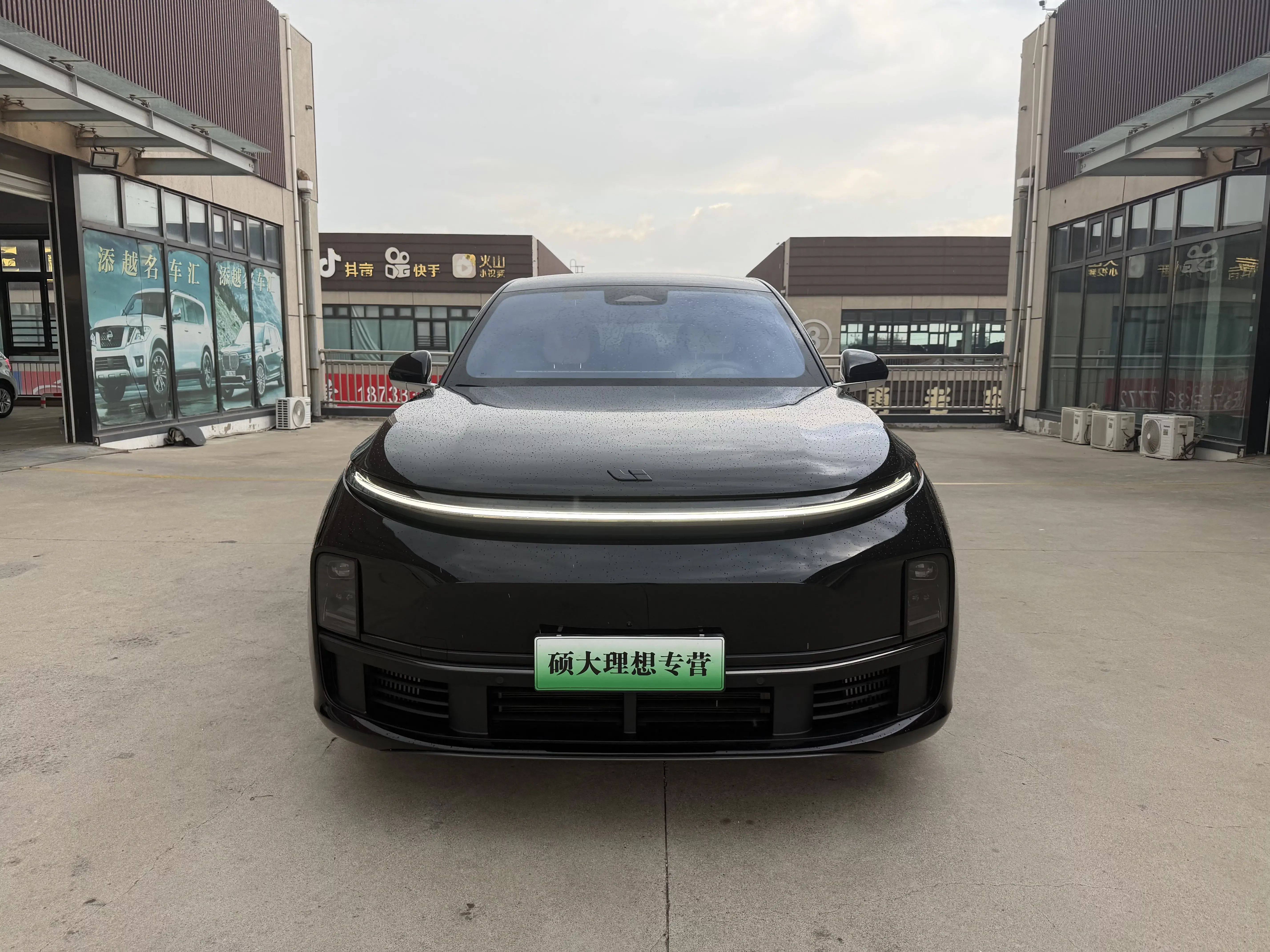 Li L7 (Ideal L7)  из Китая