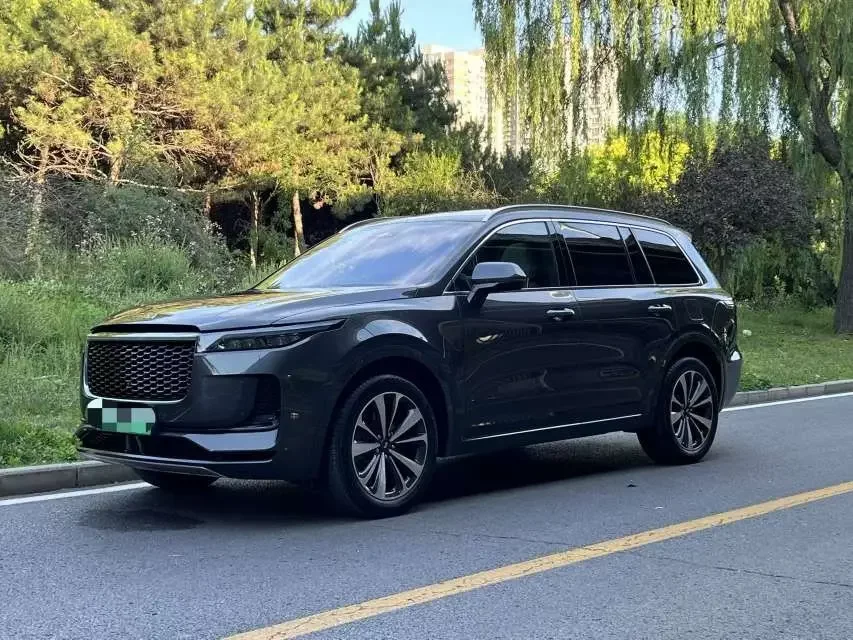 Li ONE (Ideal ONE)  из Китая