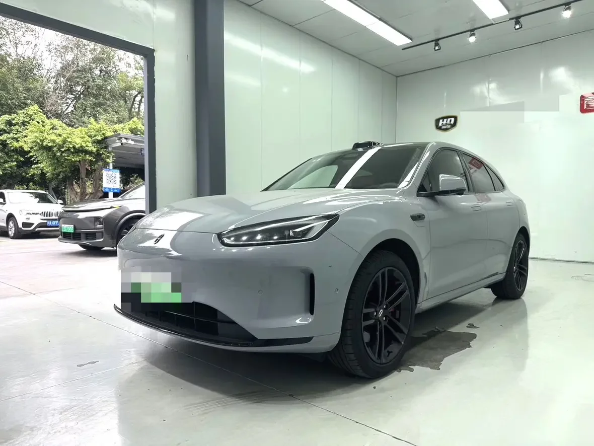 AITO M5