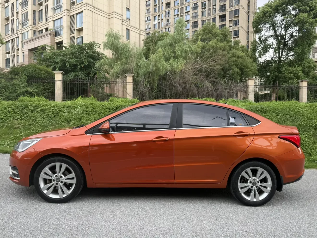 Chery Arrizo 5