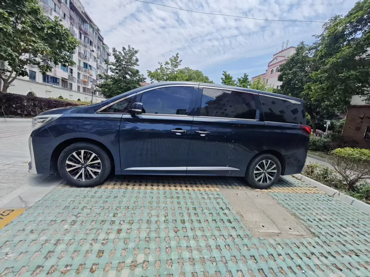 GAC Trumpchi M8