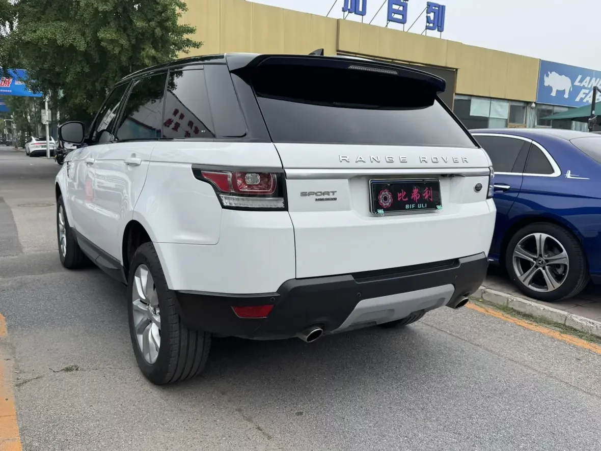 Land Rover Range Rover Sport