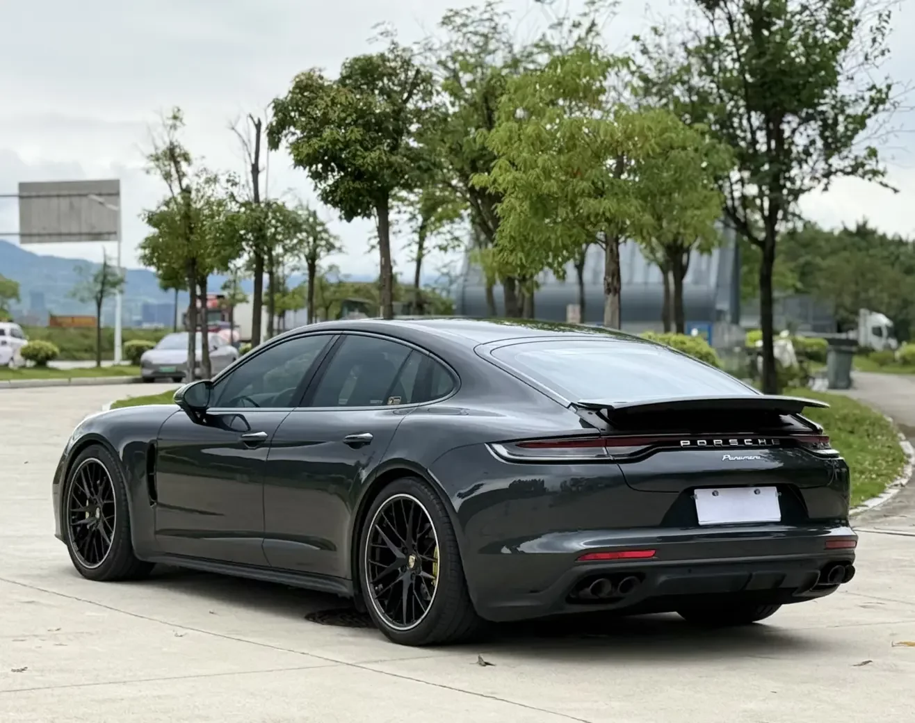 Porsche Panamera