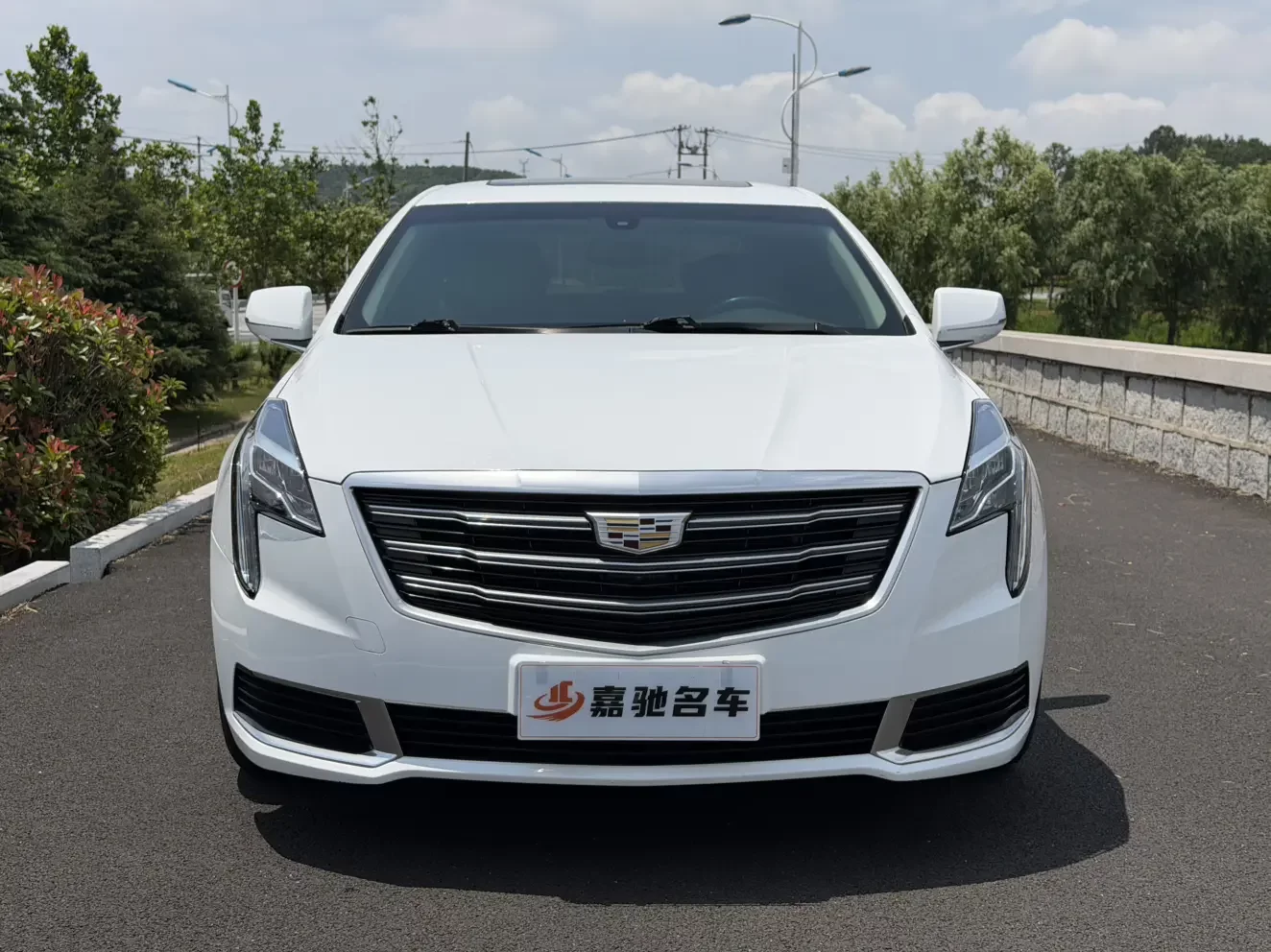 Cadillac XTS