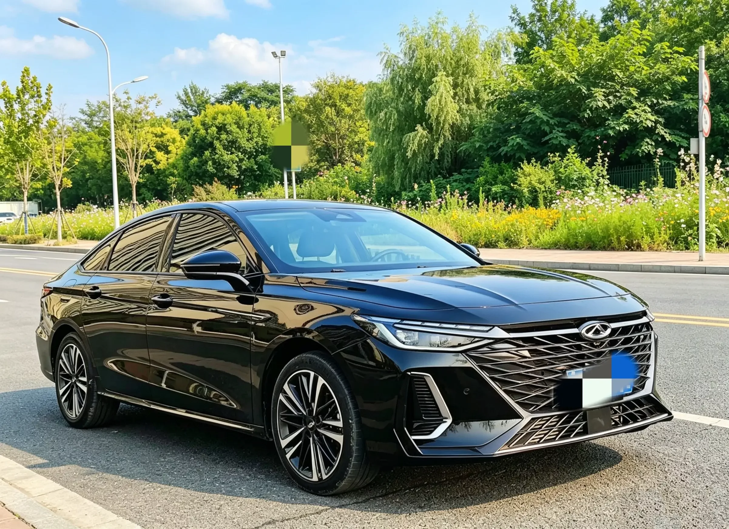 Chery Arrizo 8