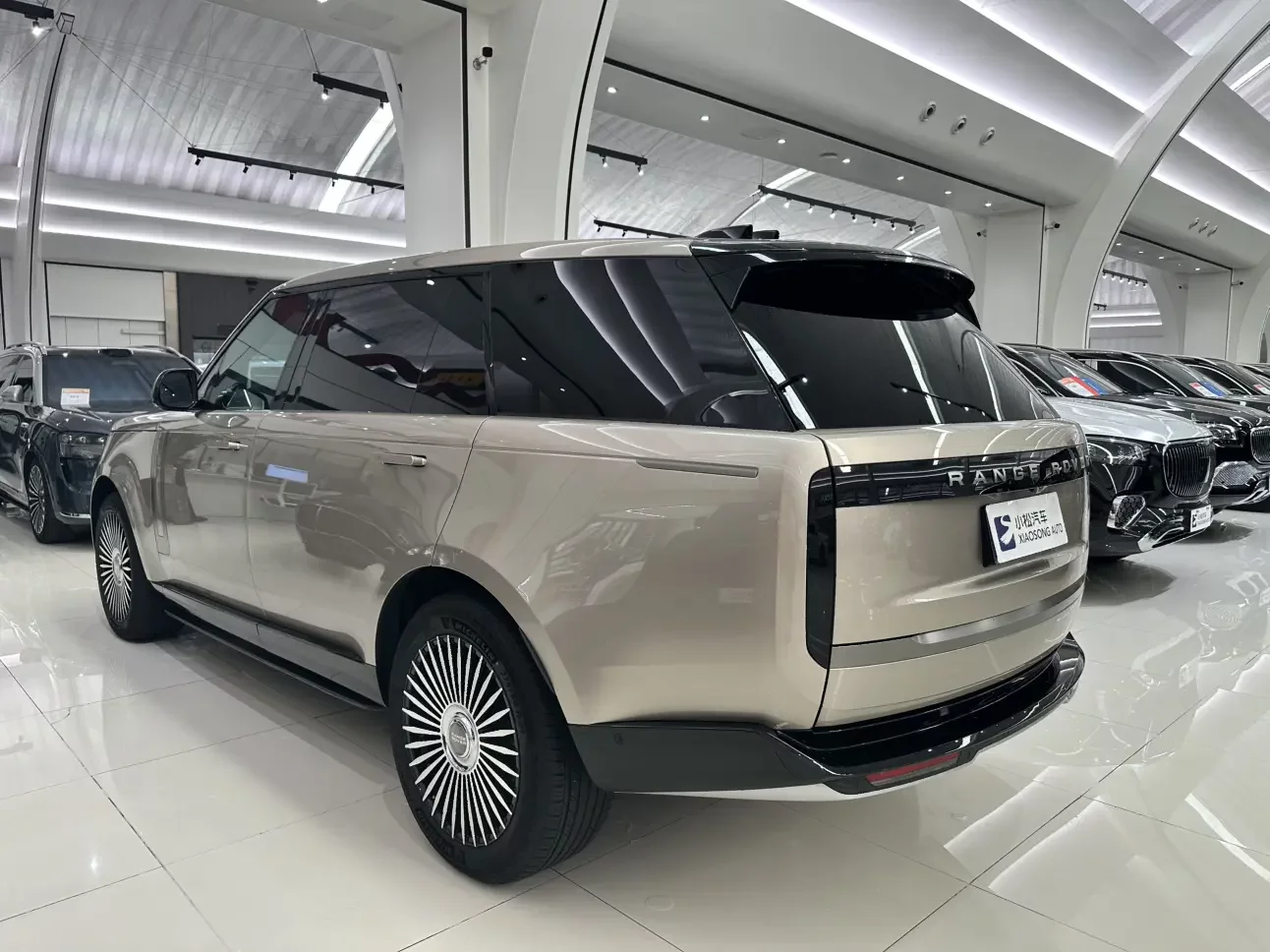 Land Rover range rover