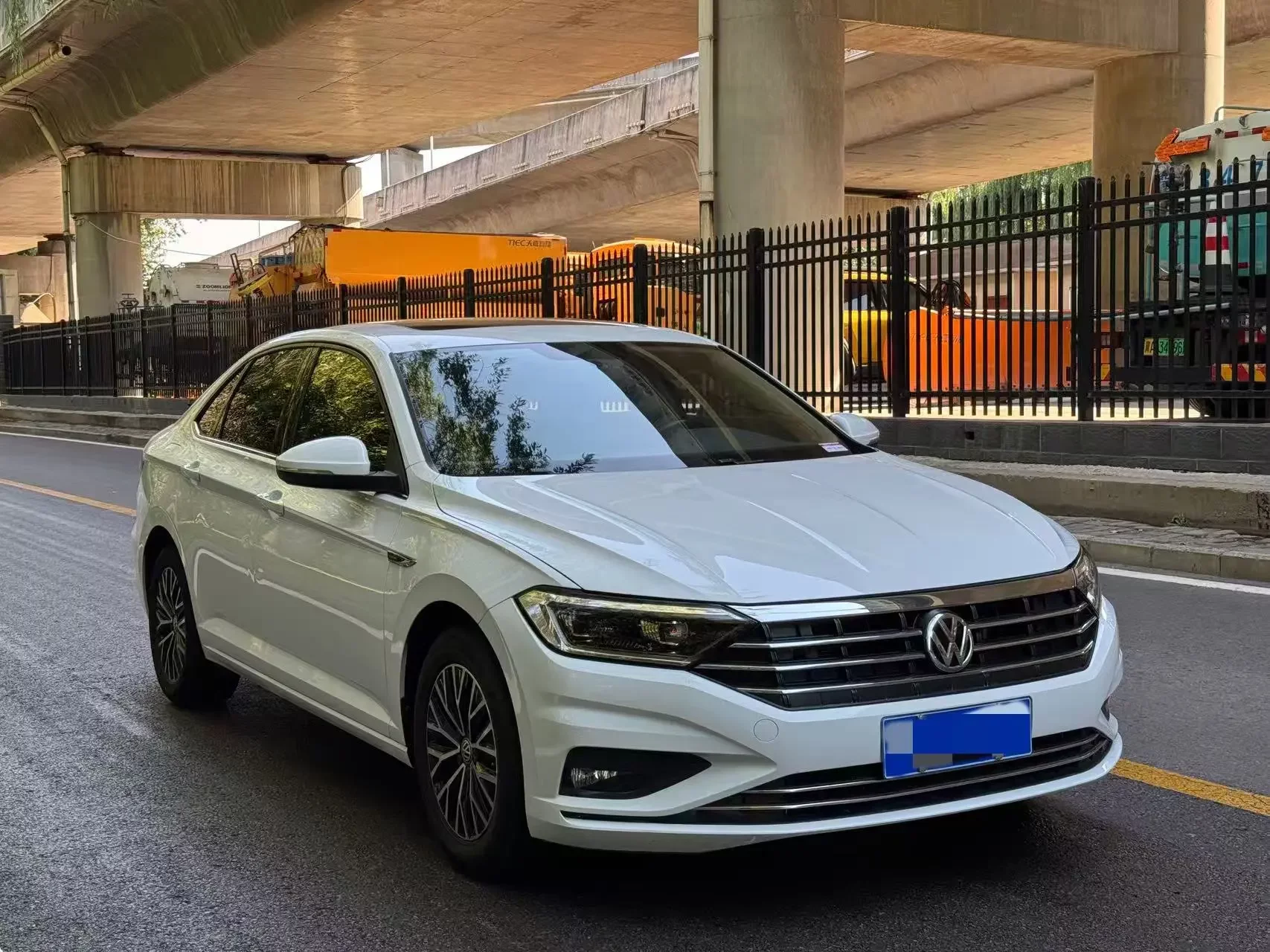 Volkswagen Sagitar