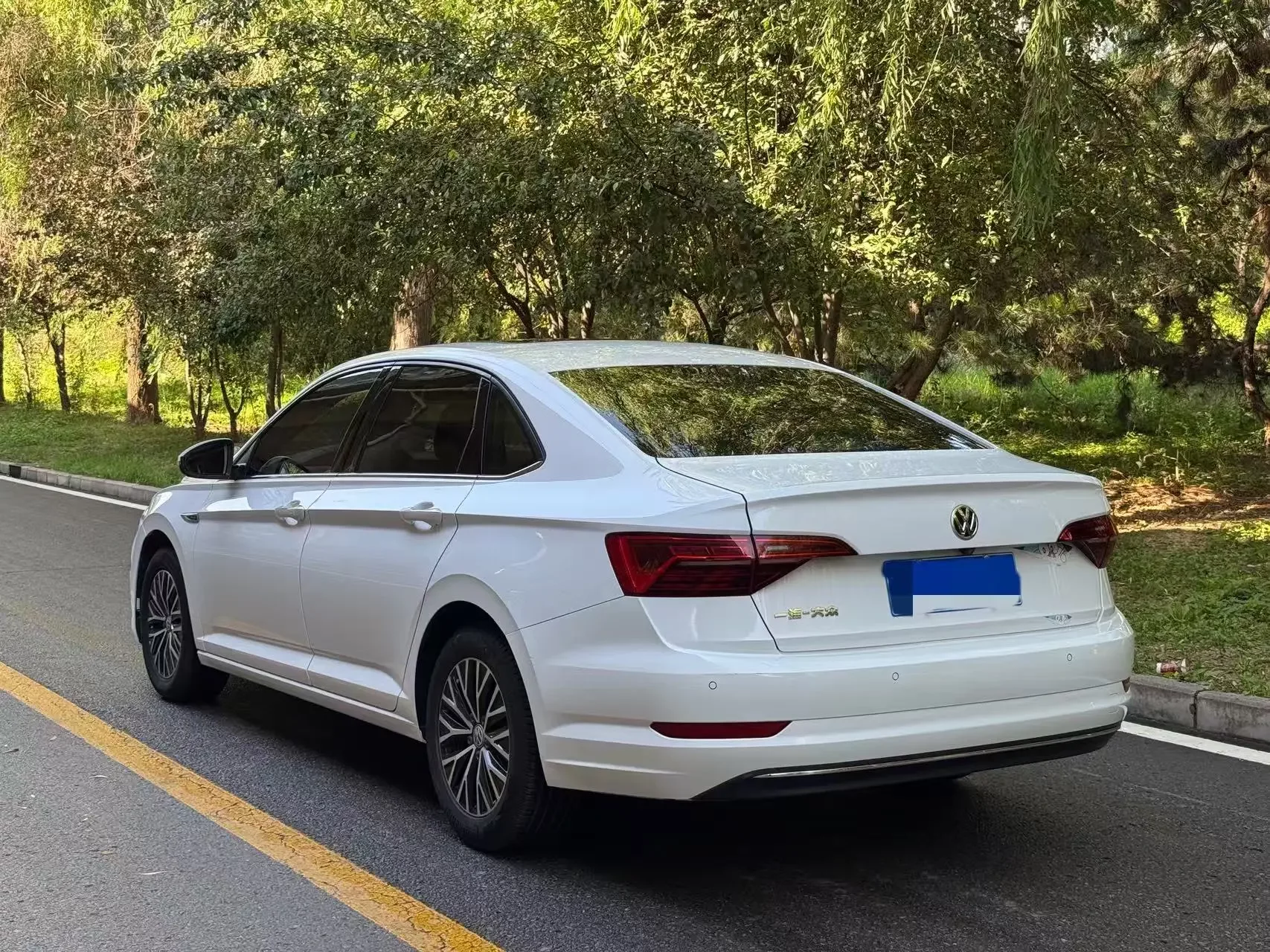 Volkswagen Sagitar