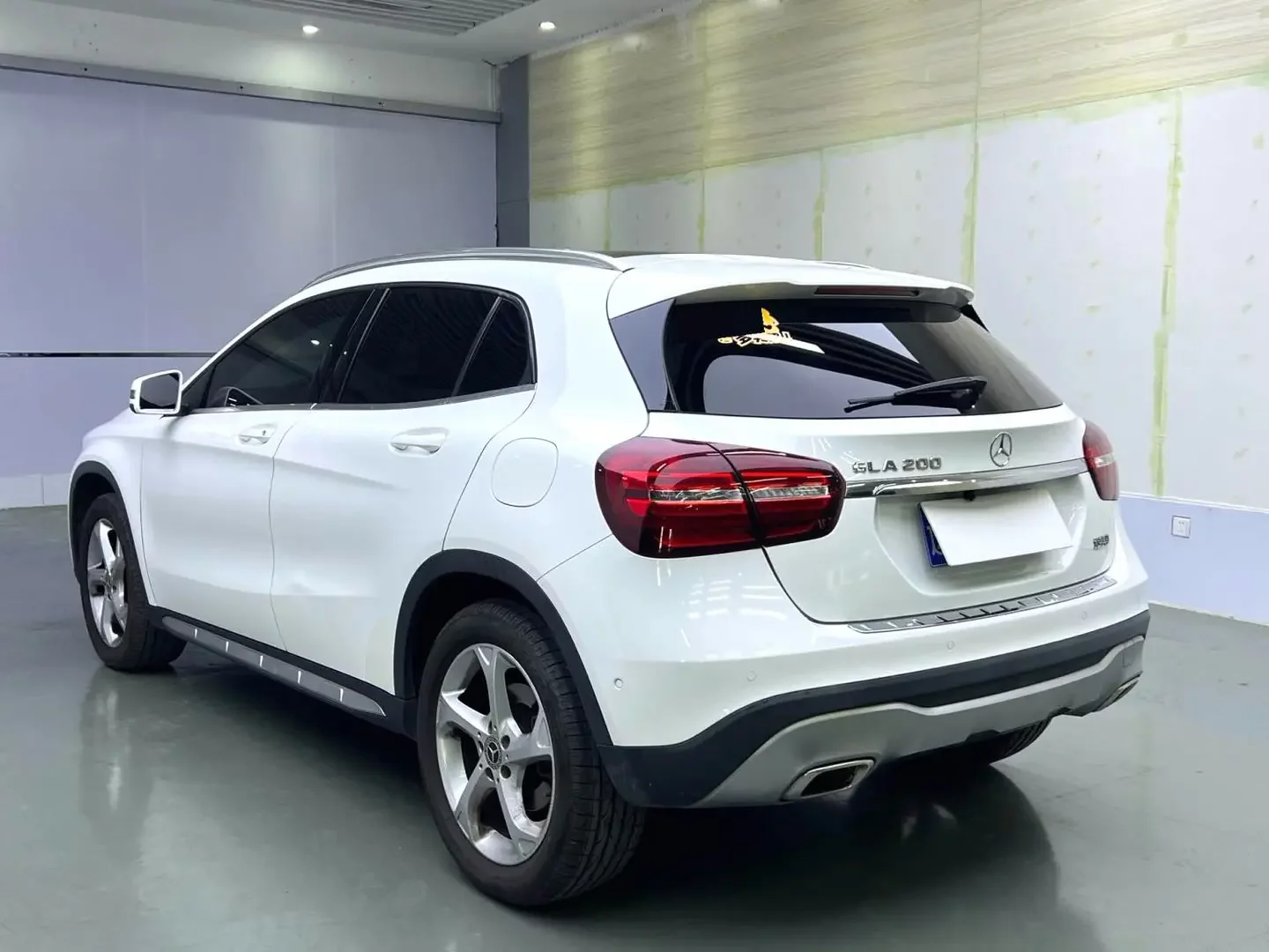 Mercedes-Benz GLA