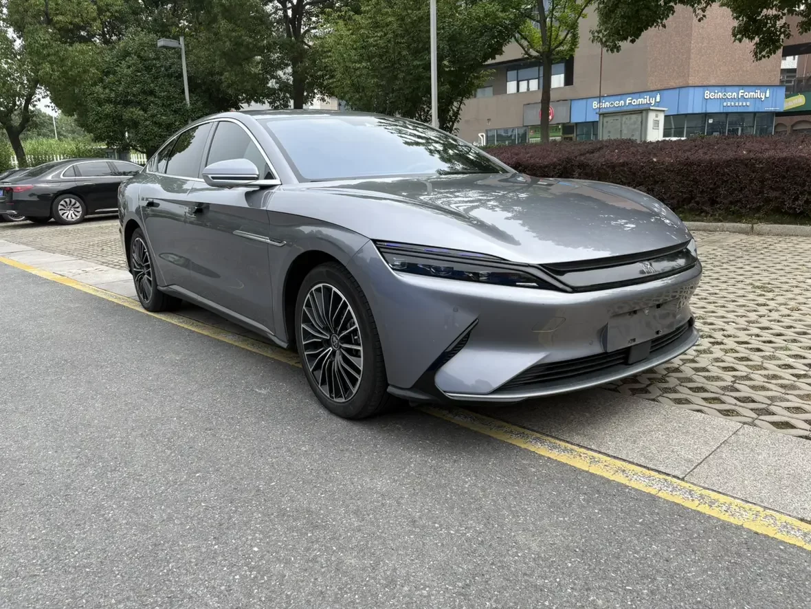 BYD Han EV