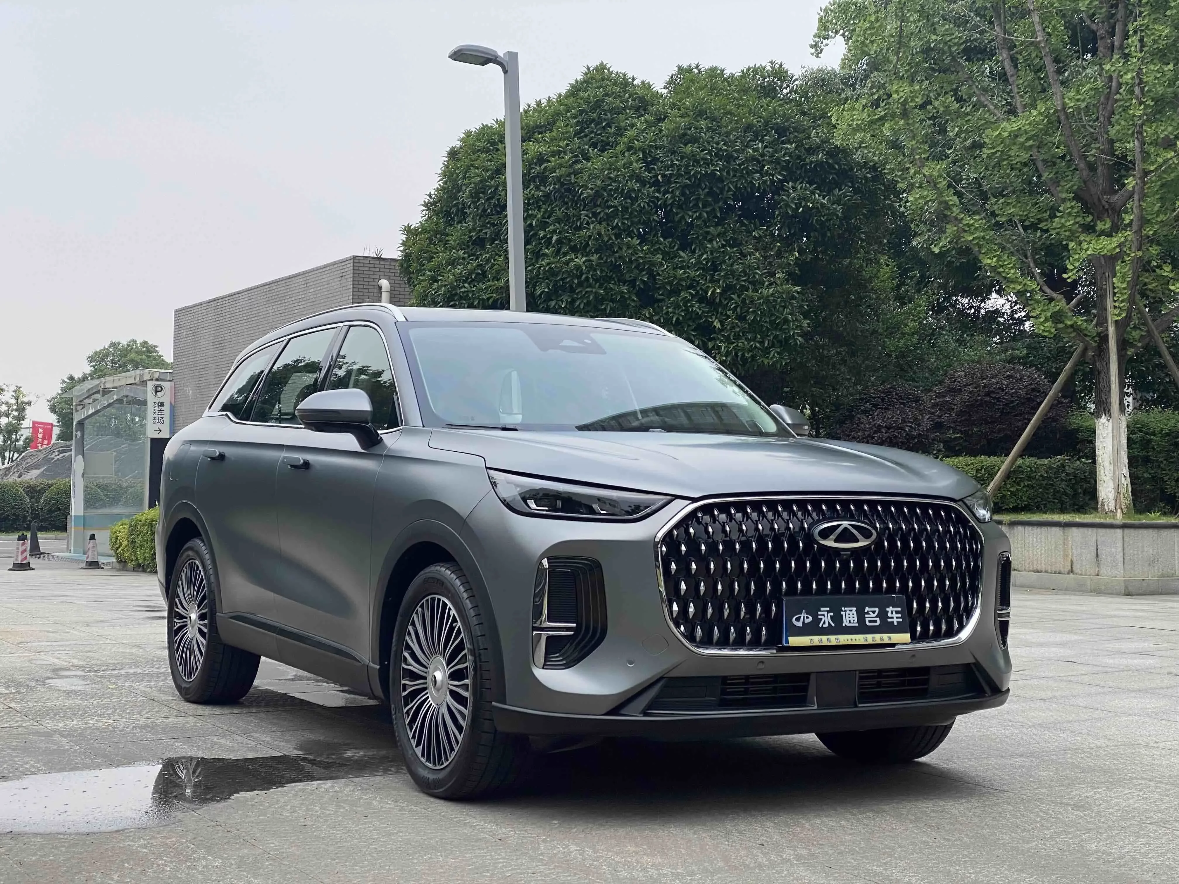 Chery Tiggo 8L