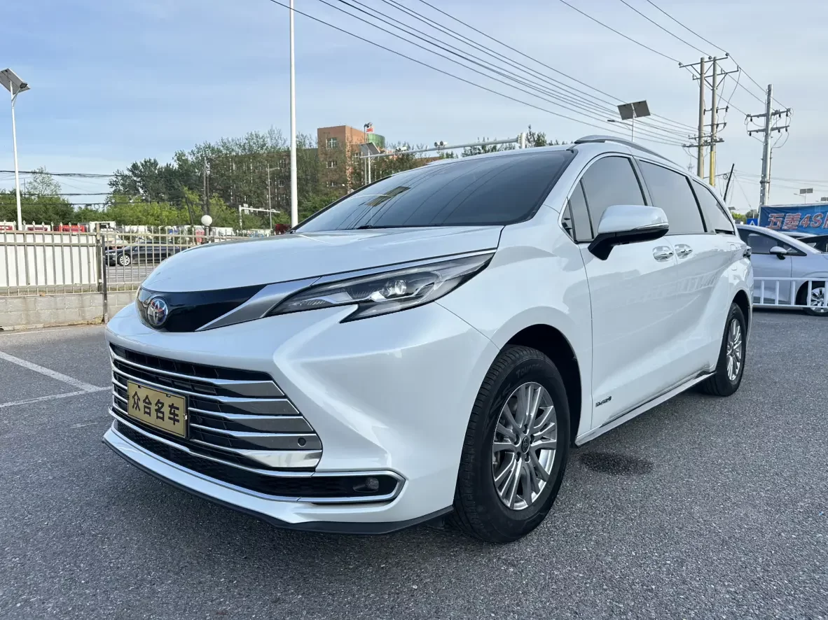 Toyota Sienna